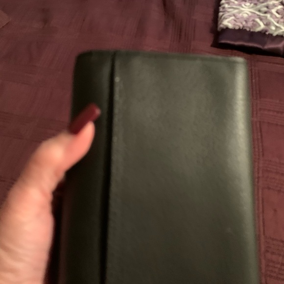 New black coach wallet - Picture 4 of 4